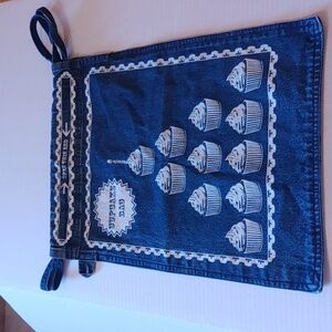 💚Zara Cupcake Bag